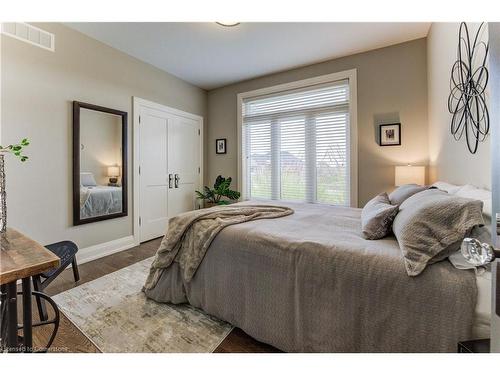 14 Harper Boulevard, Brantford, ON - Indoor Photo Showing Bedroom