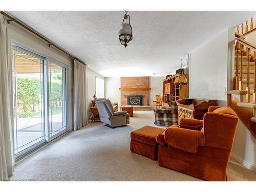 47 Winter Way, Brantford, ON - Indoor Photo Showing Living Room With Fireplace