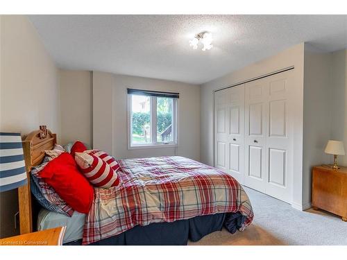 47 Winter Way, Brantford, ON - Indoor Photo Showing Bedroom