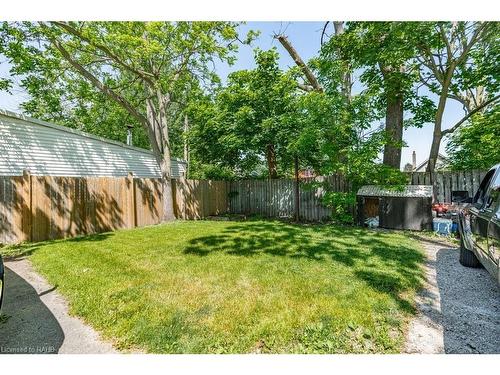 130 Dorothy Street, Welland, ON - Outdoor With Backyard