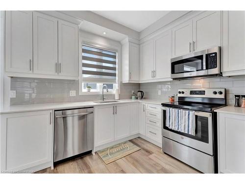 59-61 Soho Street, Hamilton, ON - Indoor Photo Showing Kitchen With Stainless Steel Kitchen With Upgraded Kitchen