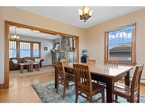 13171 Lakeshore Road, Wainfleet, ON - Indoor Photo Showing Dining Room