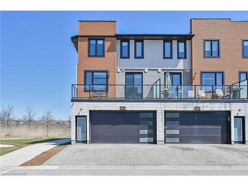 904 West Village Square, London, ON - Outdoor With Balcony With Facade