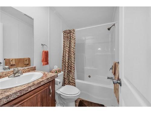 14 Copper Beach Drive, Nanticoke, ON - Indoor Photo Showing Bathroom