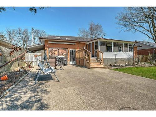 6399 Dickenson Road E, Hamilton, ON - Outdoor With Deck Patio Veranda