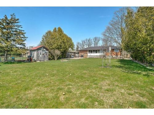 6399 Dickenson Road E, Hamilton, ON - Outdoor