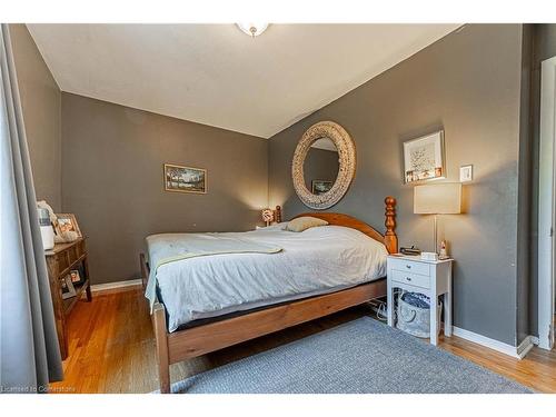 648-654 Francis Road, Burlington, ON - Indoor Photo Showing Bedroom