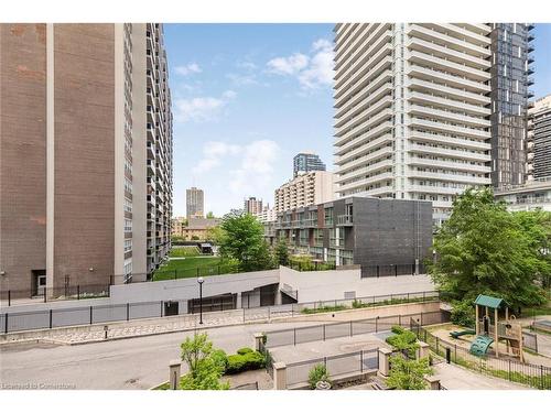 304-88 Broadway Avenue, Toronto, ON - Outdoor With Facade