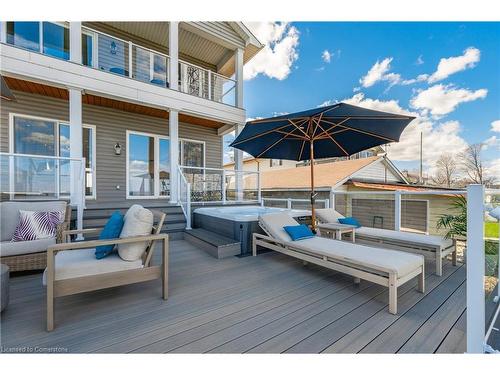 795 Beach Boulevard, Hamilton, ON - Outdoor With Deck Patio Veranda With Exterior