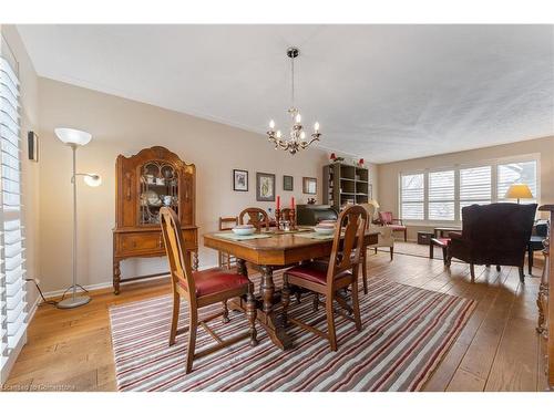 560 Westover Road, Dundas, ON - Indoor Photo Showing Dining Room