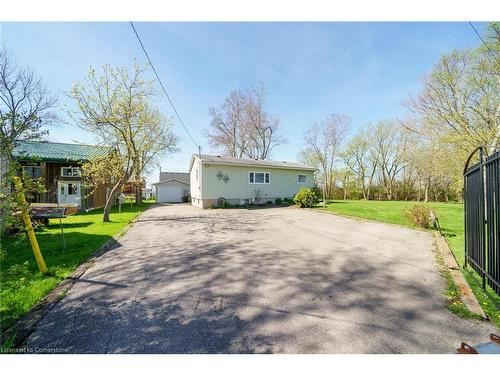 2970 Lakeshore Road, Dunnville, ON - Outdoor