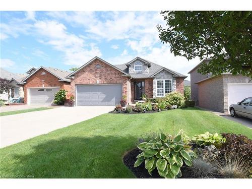 17 Durrell Court, Hamilton, ON - Outdoor With Facade