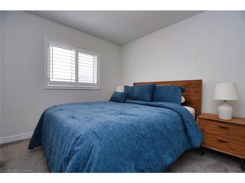 36 Radison Lane, Hamilton, ON - Indoor Photo Showing Bedroom