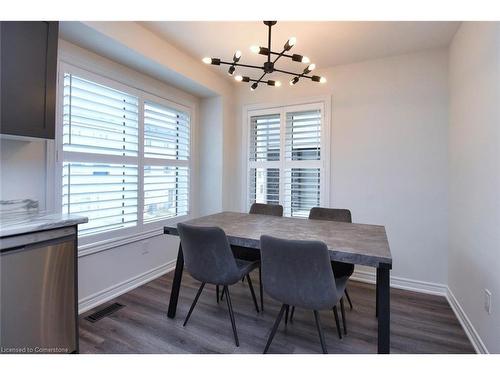 36 Radison Lane, Hamilton, ON - Indoor Photo Showing Dining Room