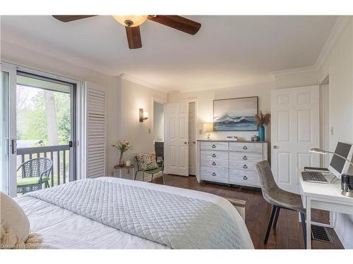 14 Kentmere Grove, Carlisle, ON - Indoor Photo Showing Bedroom