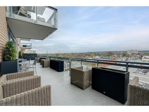 1407-2025 Maria Street, Burlington, ON - Outdoor With Balcony With Exterior