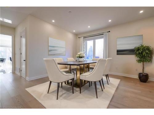 117 Highland Road W, Hamilton, ON - Indoor Photo Showing Dining Room