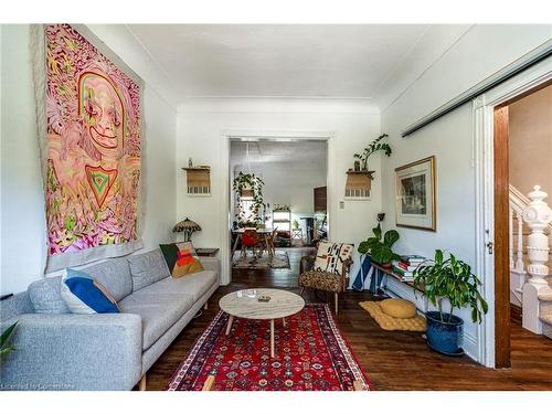 97 Augusta Street, Hamilton, ON - Indoor Photo Showing Living Room