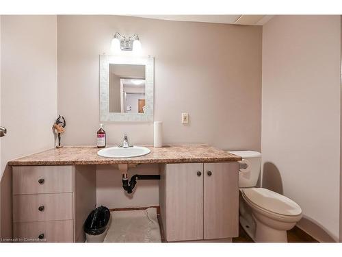 702-141 Catharine Street S, Hamilton, ON - Indoor Photo Showing Bathroom