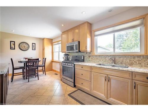 11 Glengarry Road, St. Catharines, ON - Indoor Photo Showing Kitchen With Double Sink