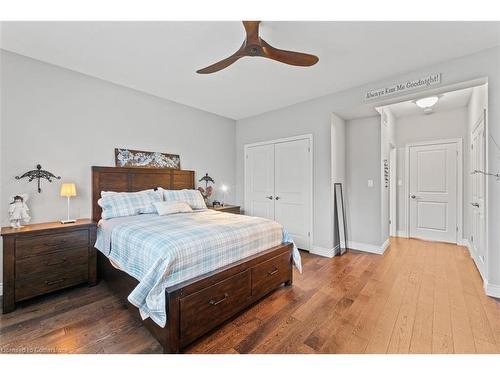 13-418 Nelson Street, Norfolk, ON - Indoor Photo Showing Bedroom