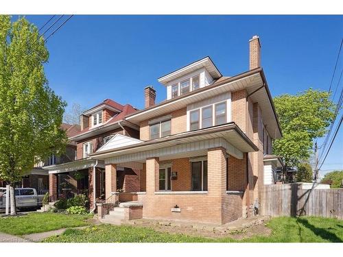 76 Spadina Avenue, Hamilton, ON 