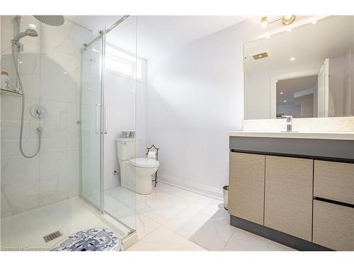 10 David Lowrey Court, Niagara-On-The-Lake, ON - Indoor Photo Showing Bathroom