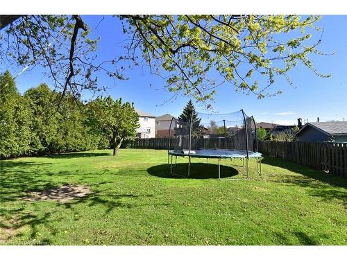 647 Limeridge Road E, Hamilton, ON - Outdoor With Backyard