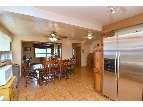 647 Limeridge Road E, Hamilton, ON - Indoor Photo Showing Dining Room