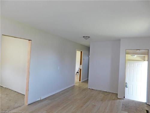 2474 Highway 24, Simcoe, ON - Indoor Photo Showing Other Room