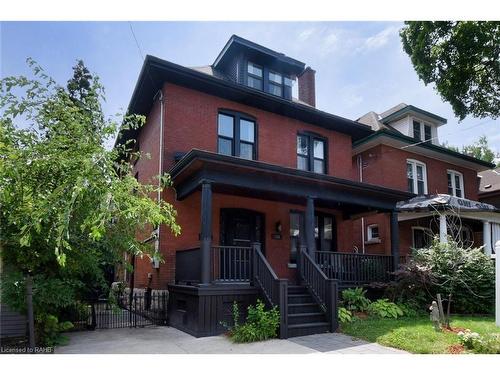 185 Fairleigh Avenue S, Hamilton, ON - Outdoor With Deck Patio Veranda With Facade