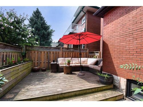 185 Fairleigh Avenue S, Hamilton, ON - Outdoor With Deck Patio Veranda With Exterior