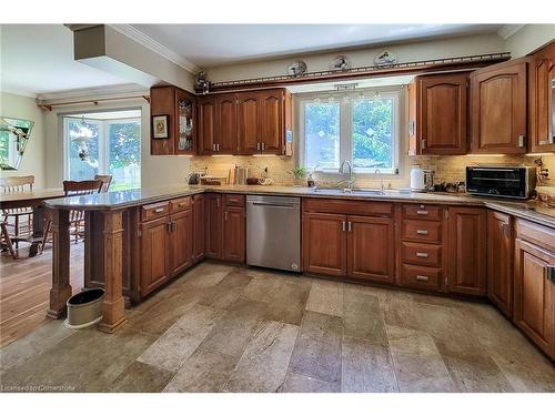 120 Pauline Johnson Road, Caledonia, ON - Indoor Photo Showing Kitchen With Double Sink