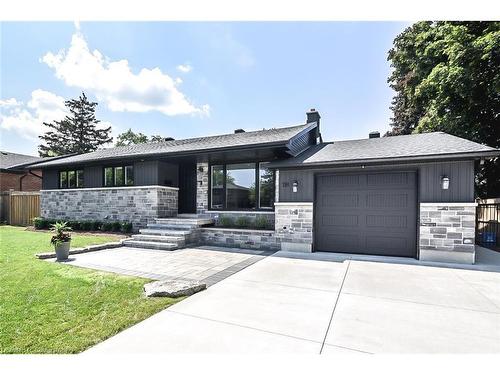 118 Seneca Drive, Ancaster, ON - Outdoor