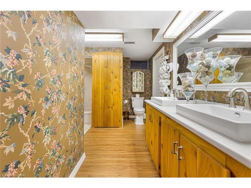 18234 Mississauga Road, Caledon, ON - Indoor Photo Showing Bathroom