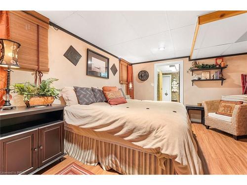 18234 Mississauga Road, Caledon, ON - Indoor Photo Showing Bedroom