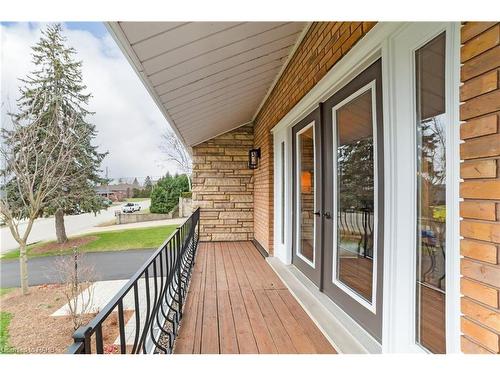 837 Danforth Place, Burlington, ON - Outdoor With Deck Patio Veranda With Exterior