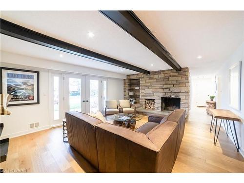 837 Danforth Place, Burlington, ON - Indoor Photo Showing Living Room With Fireplace