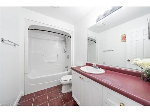 1148 Upper Wentworth Street, Hamilton, ON - Indoor Photo Showing Bathroom