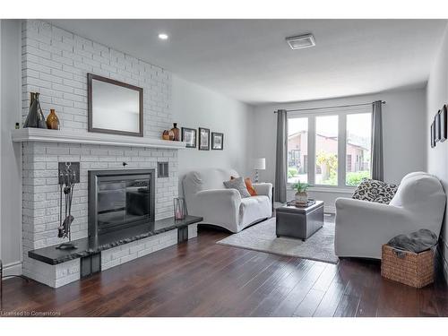 87 Monte Drive, Hamilton, ON - Indoor Photo Showing Living Room With Fireplace