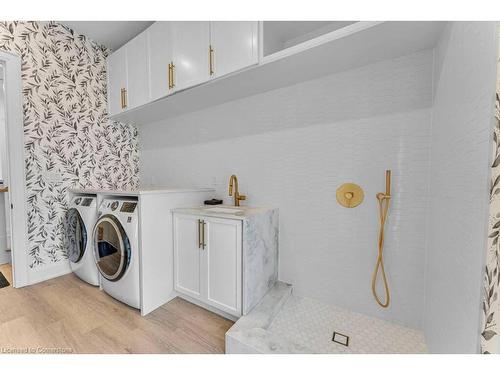 900 Empire Road, Port Colborne, ON - Indoor Photo Showing Laundry Room