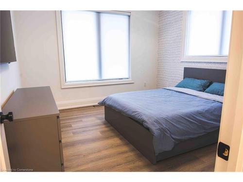 900 Empire Road, Port Colborne, ON - Indoor Photo Showing Bedroom