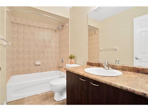 196 Bradley Avenue, Binbrook, ON - Indoor Photo Showing Bathroom