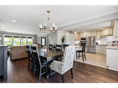 2189 Niagara Parkway, Fort Erie, ON - Indoor Photo Showing Dining Room