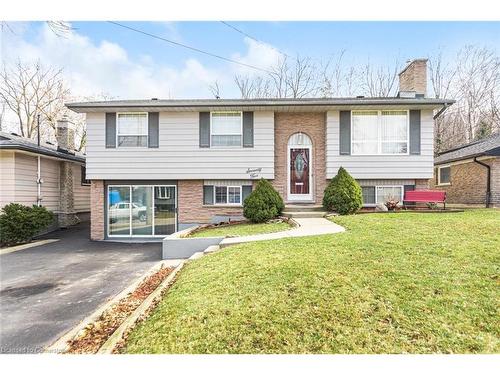 75 Hanover Place, Hamilton, ON - Outdoor With Facade