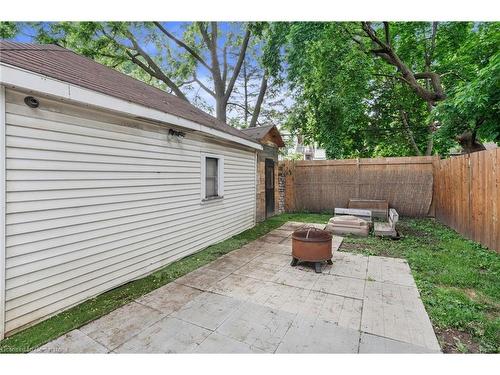 54 Spadina Avenue, Hamilton, ON - Outdoor