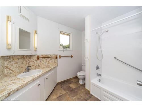 1636 Stagecoach Road, Ottawa, ON - Indoor Photo Showing Bathroom