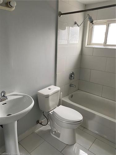 88-69 Darras Court, Brampton, ON - Indoor Photo Showing Bathroom