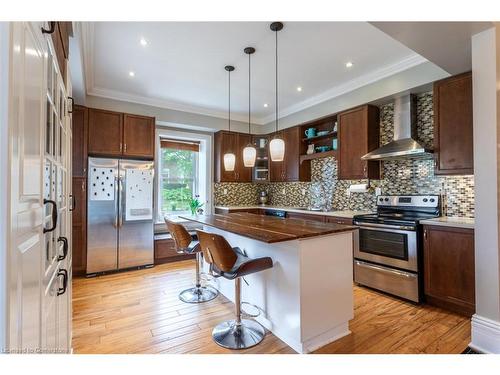 1539 Brock Road, Flamborough, ON - Indoor Photo Showing Kitchen With Upgraded Kitchen