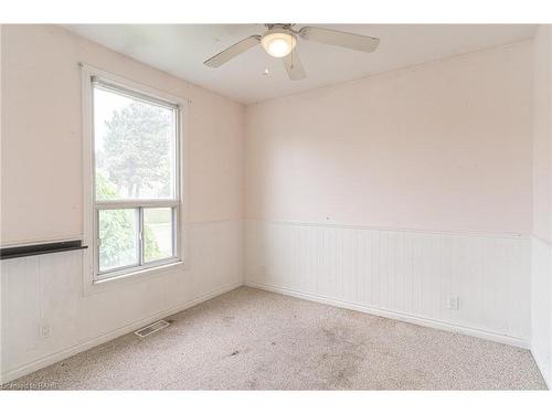 200 Tragina Avenue N, Hamilton, ON - Indoor Photo Showing Other Room